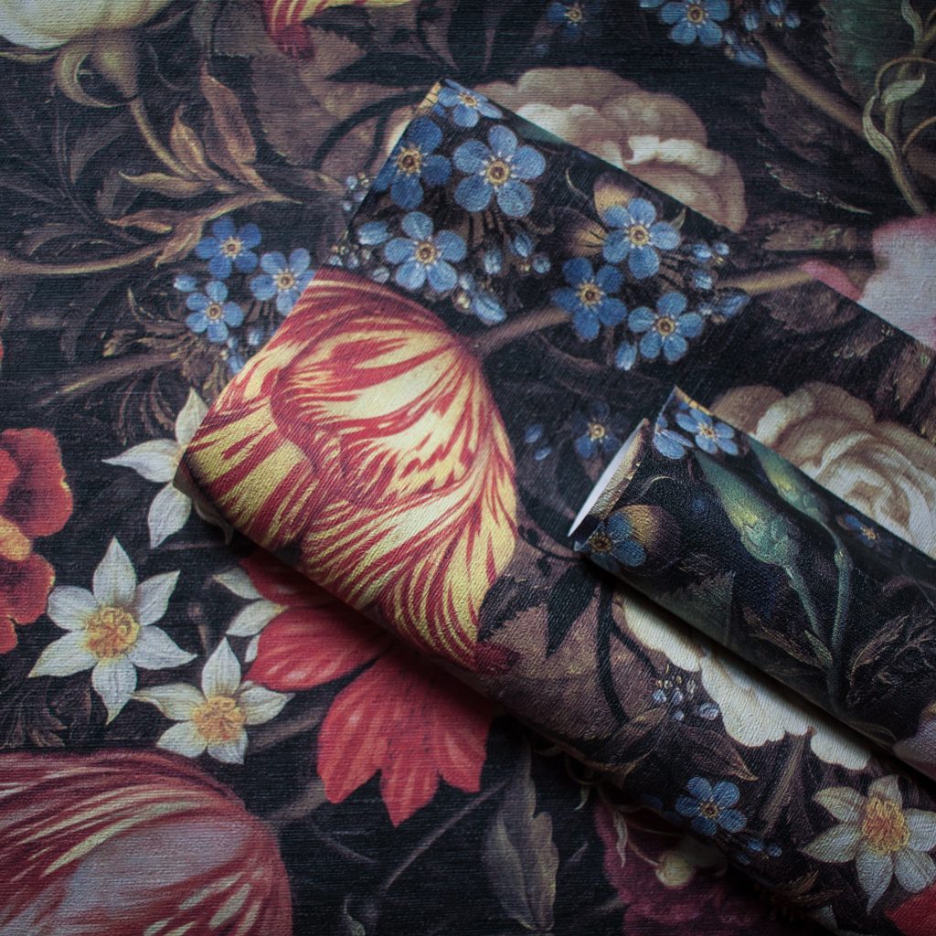 Floral,Wallpaper.,Rolls,Of,Modern,Wallpaper.